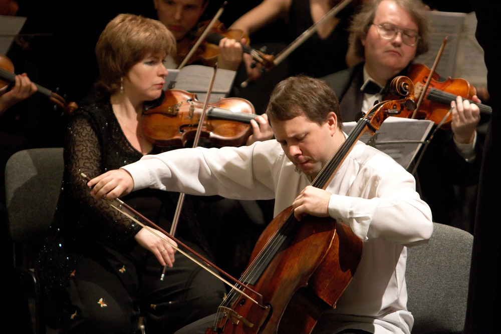 Alexey Zhilin (cello, Russia)